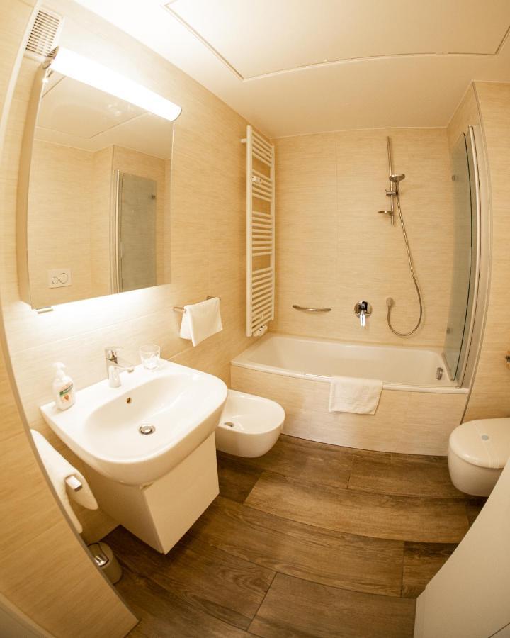 Flow Apartments Astoria Meran Buitenkant foto
